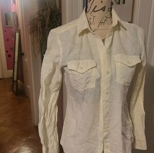 NEW BUTTON DOWN BANANA REPUBLIC WHITE SHIRT ITS LIKE A LINEN XS ho🔥🔥